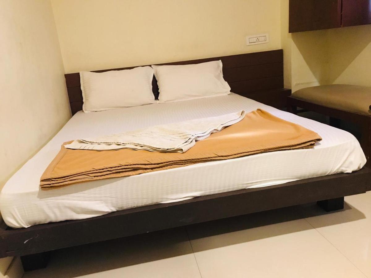 Staymaker Bright Palace Residency Shimoga Eksteriør bilde
